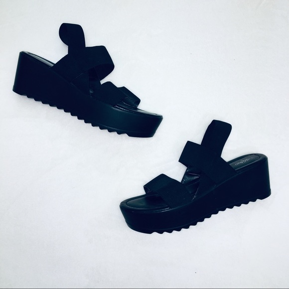 Mossimo Supply Co. Shoes - Black platform sandals
